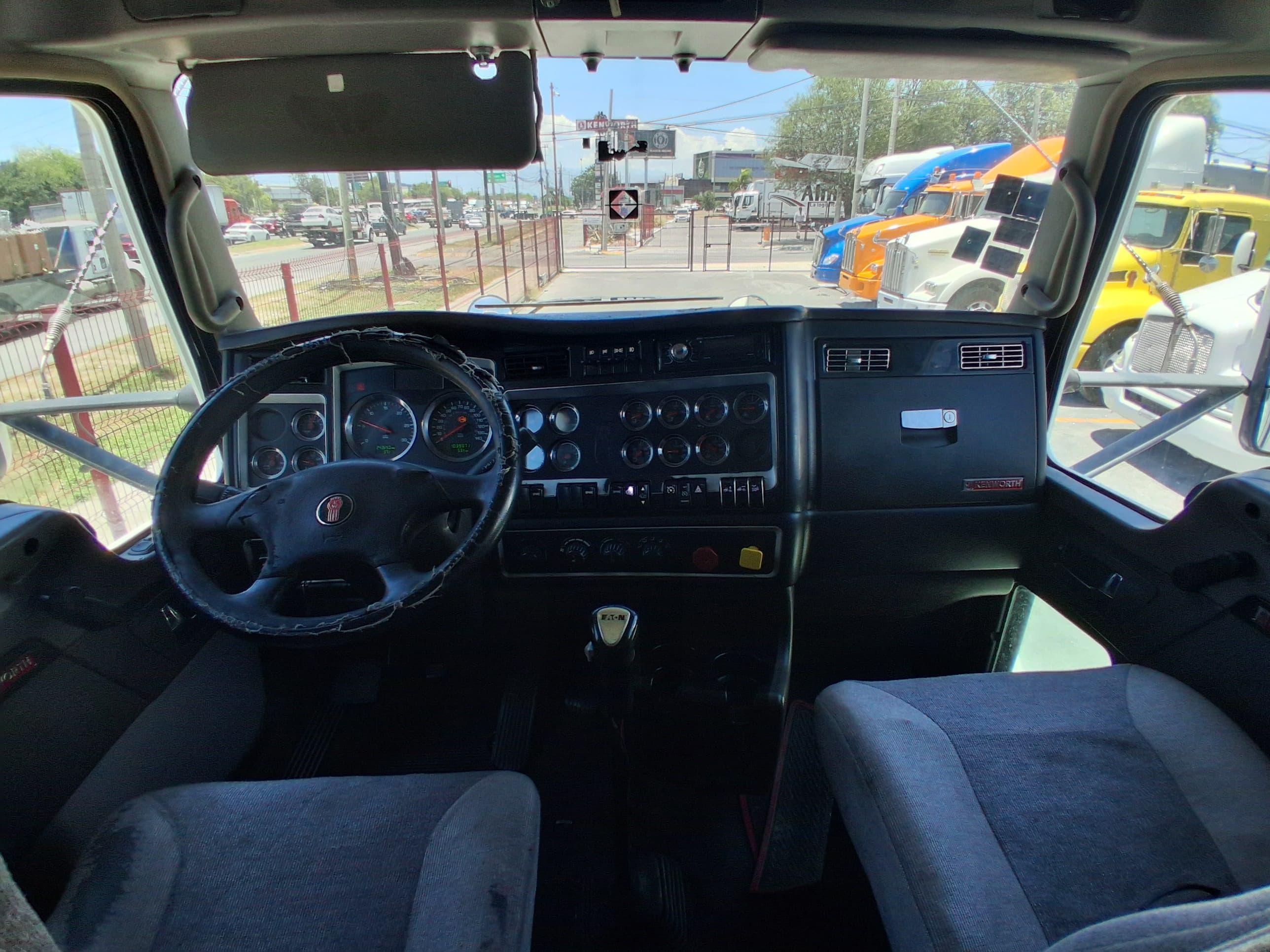 Kenworth T660 MX13 Paccar
